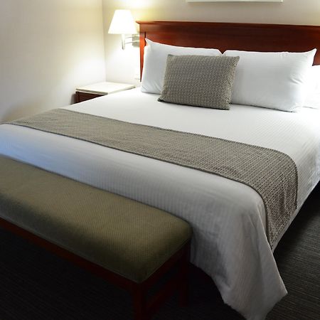 Casa Inn Business Hotel Celaya Экстерьер фото