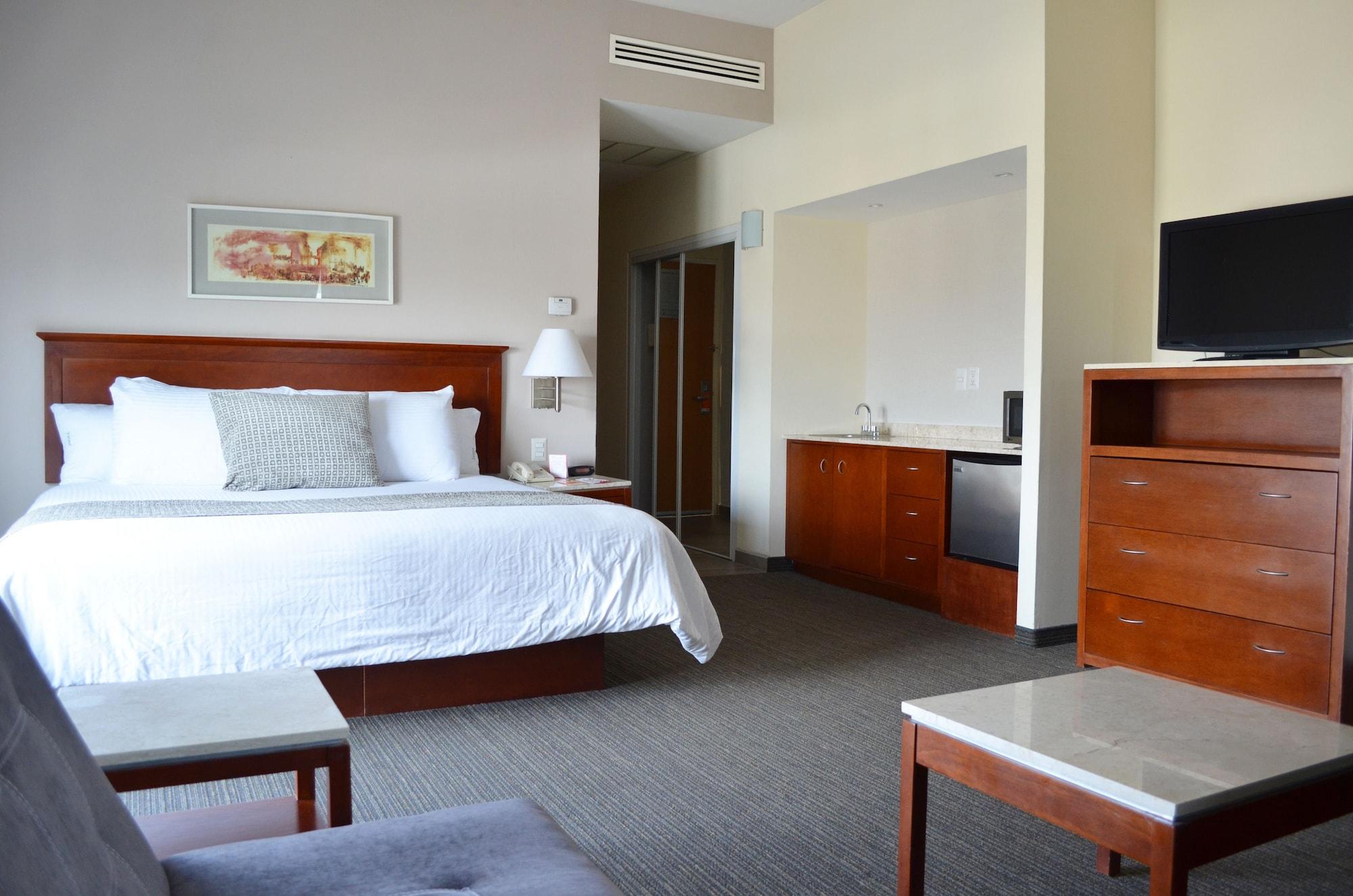 Casa Inn Business Hotel Celaya Экстерьер фото