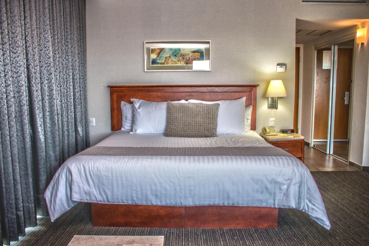 Casa Inn Business Hotel Celaya Экстерьер фото